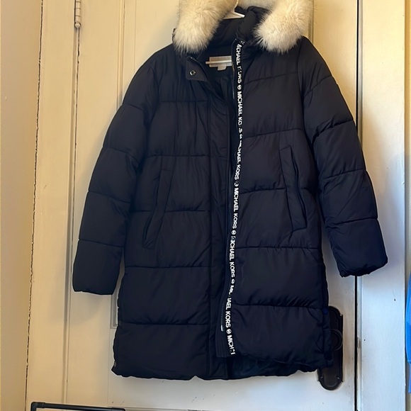 Michael Kors Jackets & Blazers - Michael kors puffer jacket